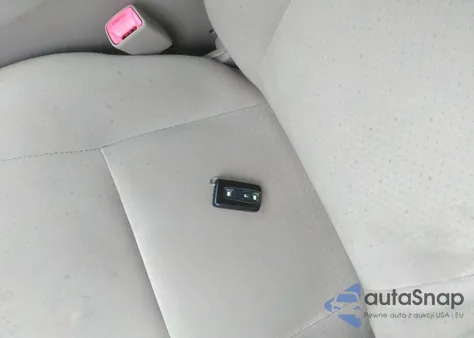 2009 Toyota Prius from USA, damaged, VIN JTDKB20UX97850398